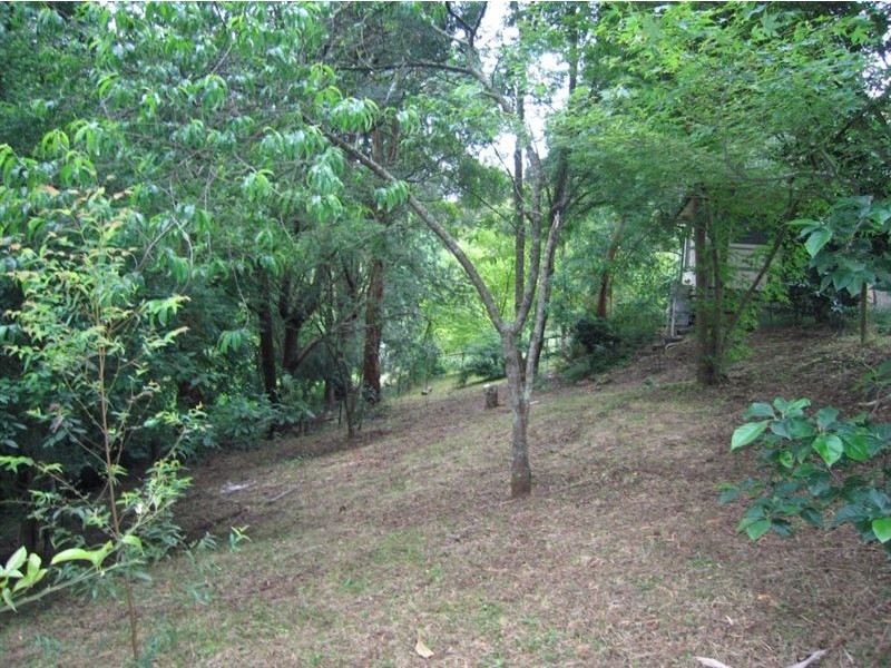 100 Brisbanes Road, Cockatoo VIC 3781