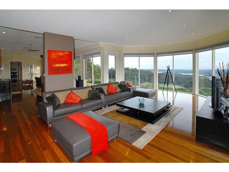 11 Blackhill Rd, Menzies Creek VIC 3159