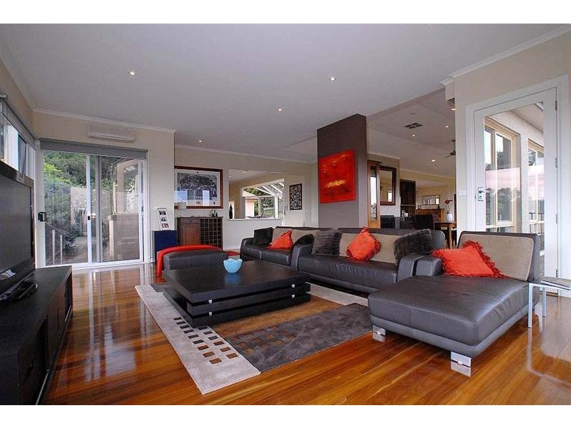 11 Blackhill Rd, Menzies Creek VIC 3159