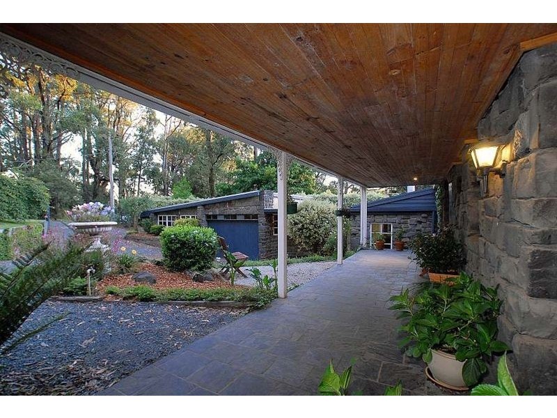 30 Westlands Rd, Emerald VIC 3782