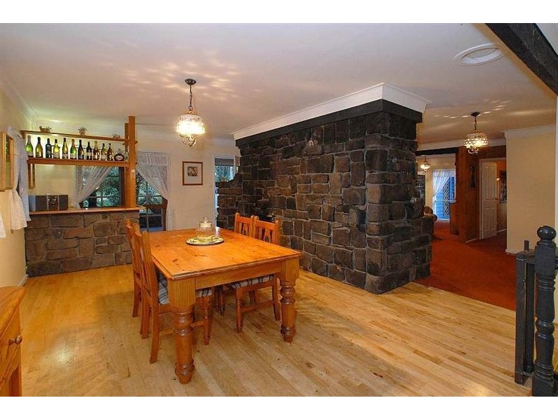 30 Westlands Rd, Emerald VIC 3782