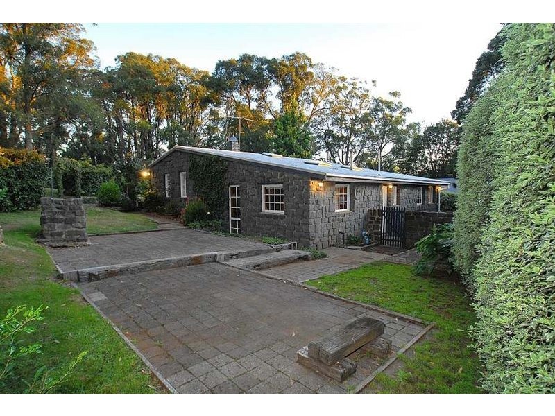 30 Westlands Rd, Emerald VIC 3782
