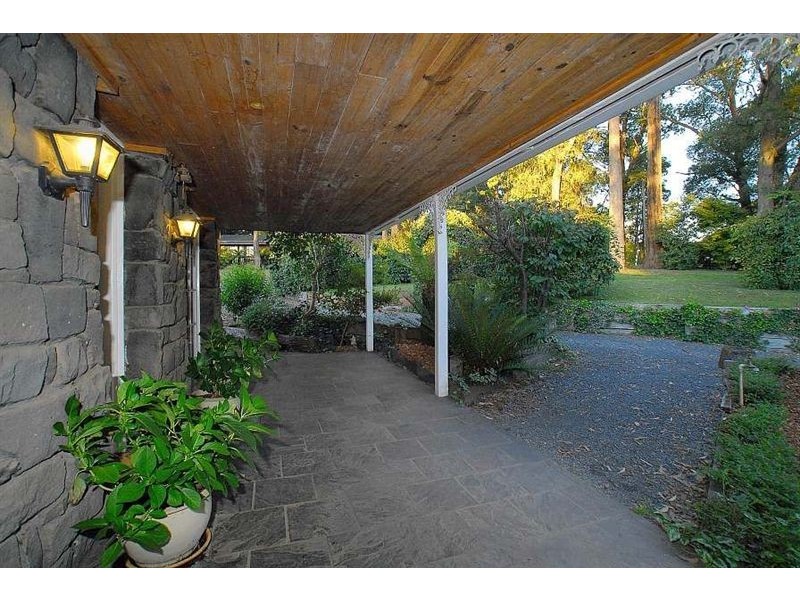 30 Westlands Rd, Emerald VIC 3782