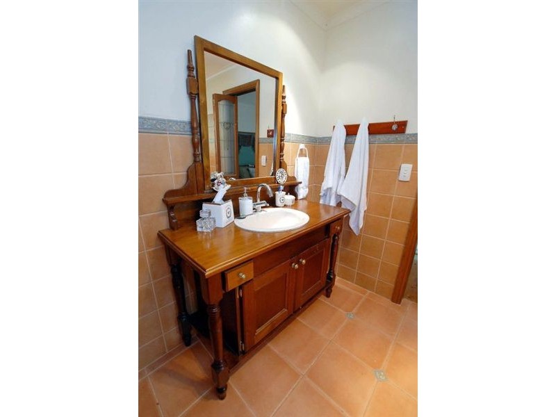 5 Borang Avenue, Selby VIC 3159