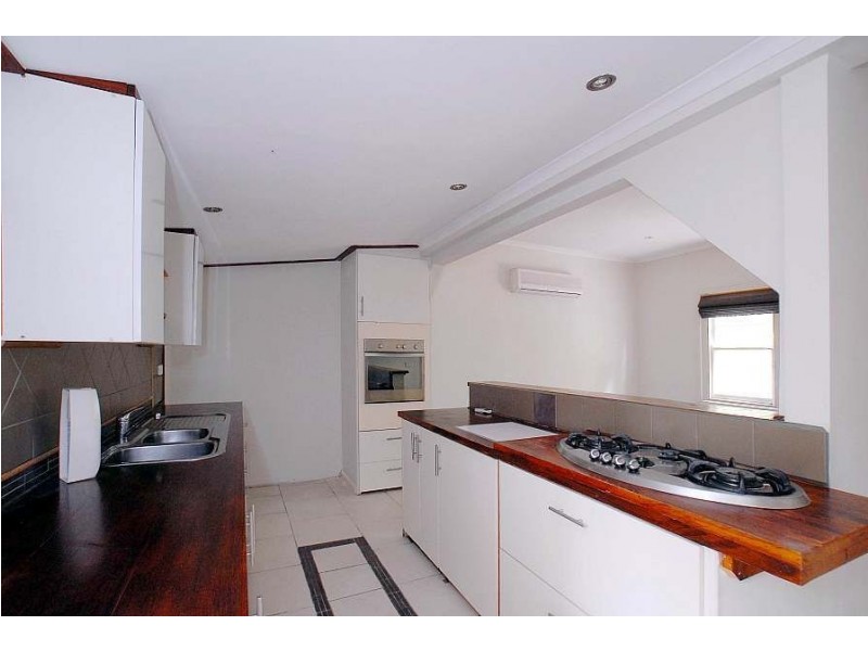 19 Edmunds Road, Cockatoo VIC 3781