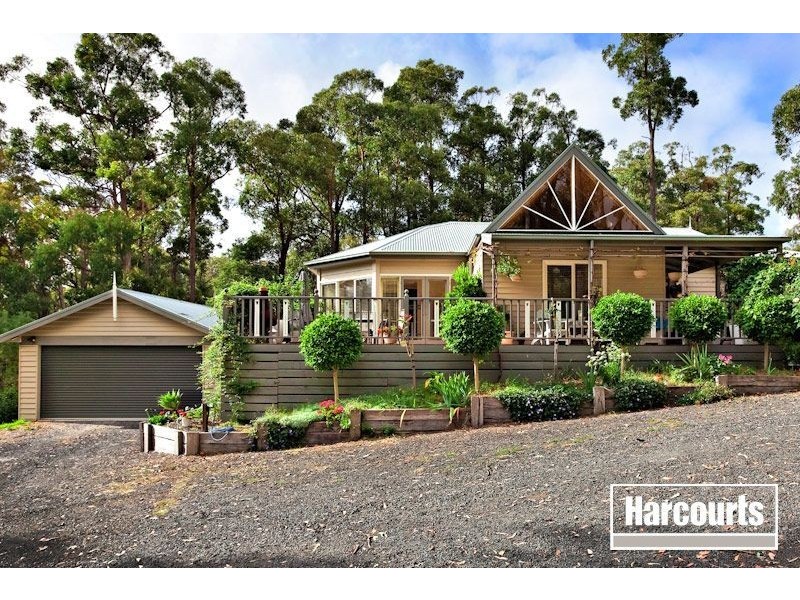 30 Majestic Drive, Emerald VIC 3782