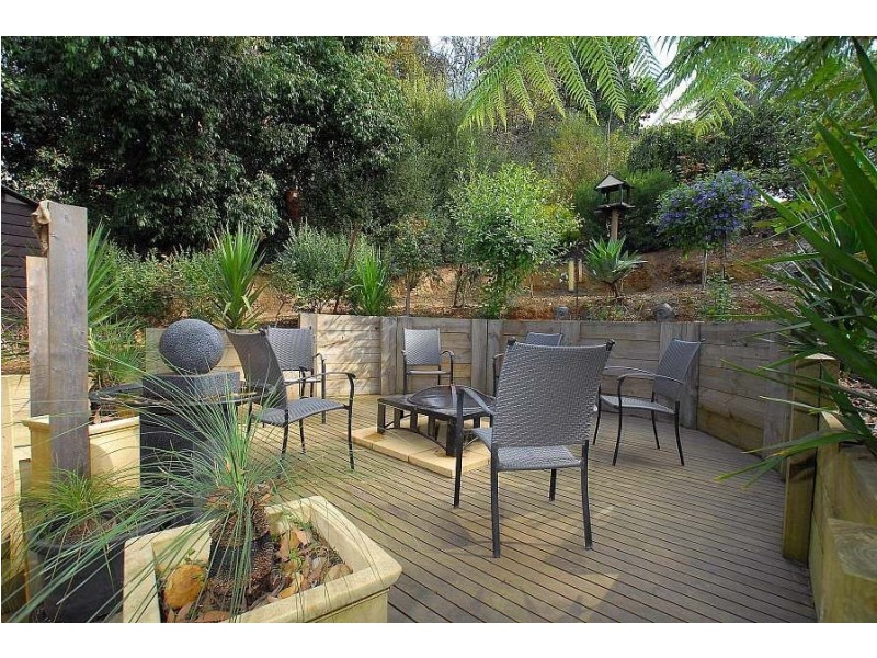 19 Baker Street, Cockatoo VIC 3781