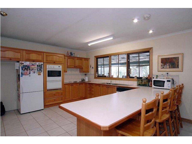 19 Baker Street, Cockatoo VIC 3781