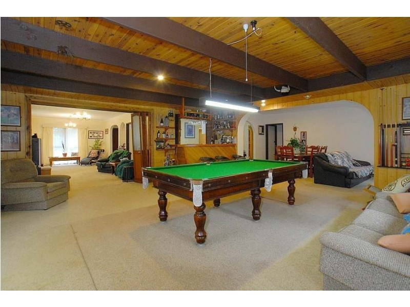 27 Church Street, Emerald VIC 3782