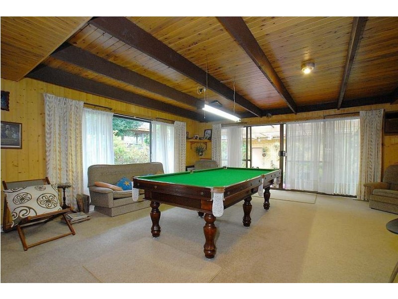 27 Church Street, Emerald VIC 3782