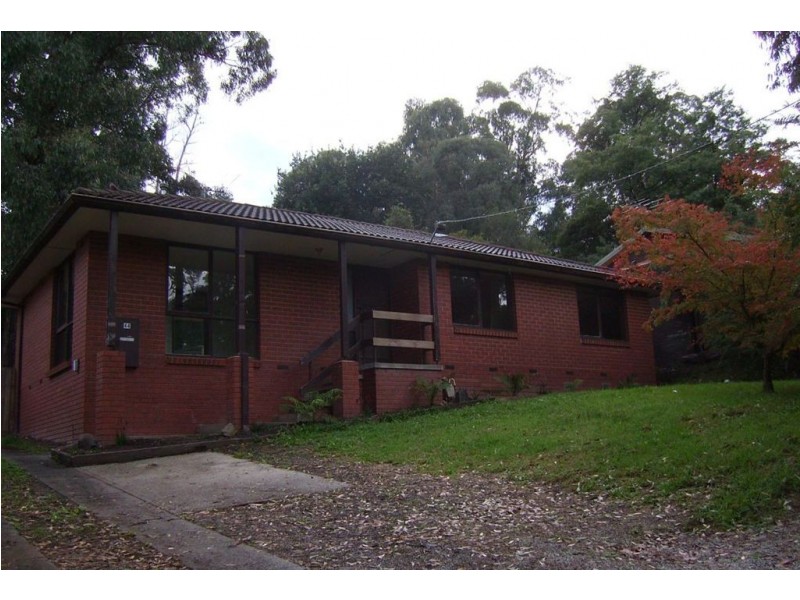 44 Caroline Avenue, Cockatoo VIC 3781