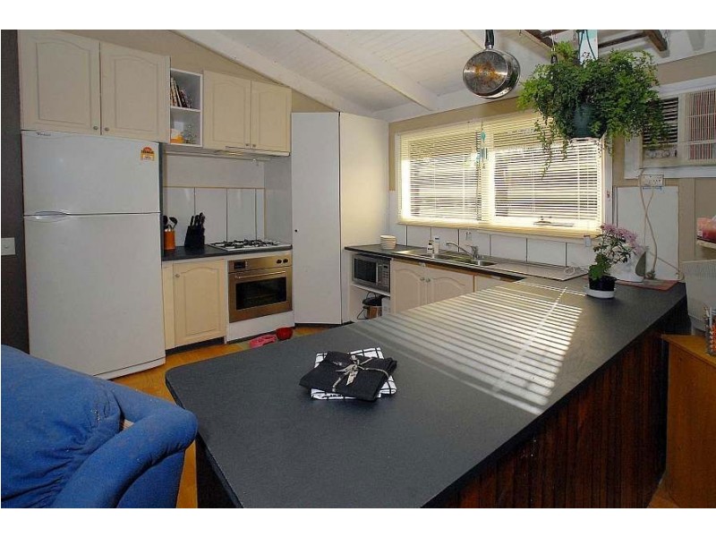 2 Nangana Street, Cockatoo VIC 3781