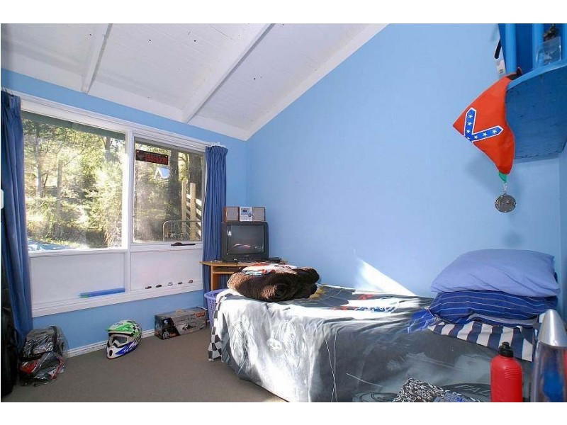 2 Nangana Street, Cockatoo VIC 3781