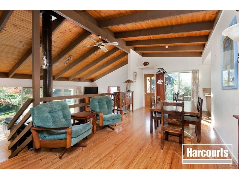 4 Fell Road, Cockatoo VIC 3781