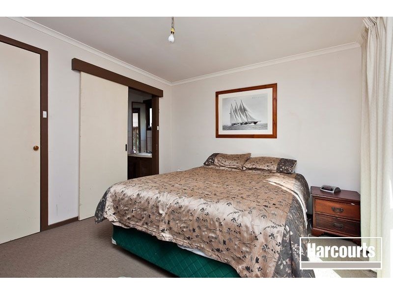 4 Fell Road, Cockatoo VIC 3781