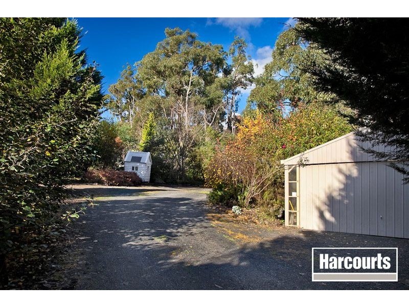 4 Fell Road, Cockatoo VIC 3781