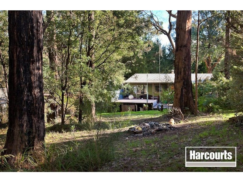 4 Fell Road, Cockatoo VIC 3781