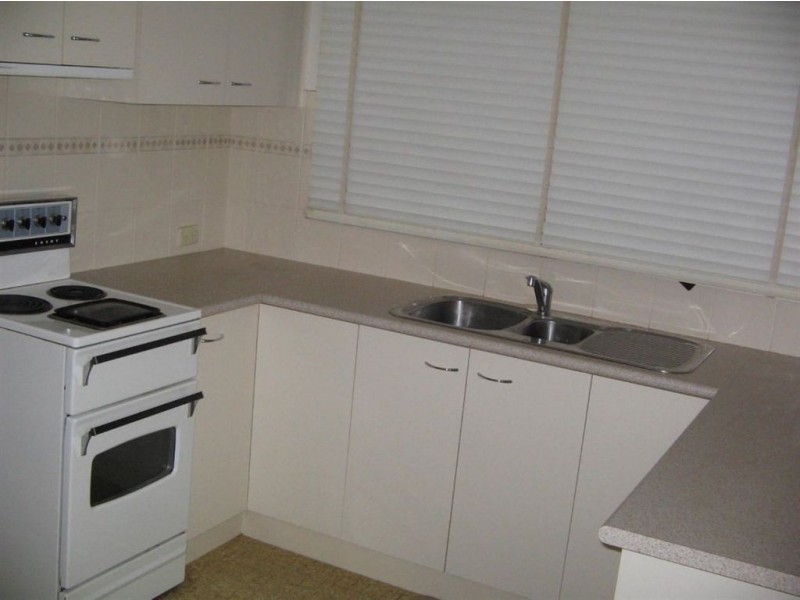 1/13 Neville Street, Wantirna South VIC 3152