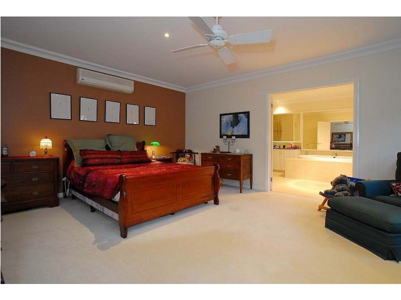 34 Nobelius Street, Emerald VIC 3782