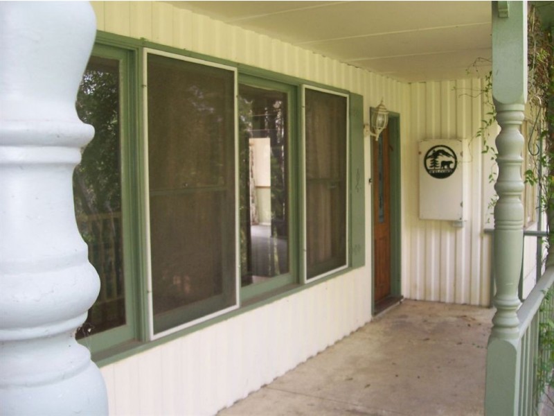 1 Birdwood Avenue, Upwey VIC 3158