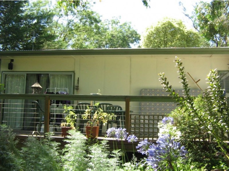 1 Birdwood Avenue, Upwey VIC 3158