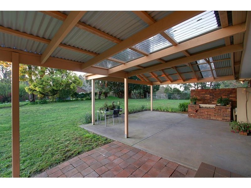 282 Belgrave Gembrook Road, Clematis VIC 3782