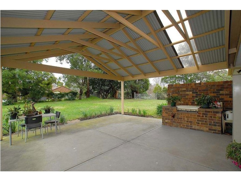 282 Belgrave Gembrook Road, Clematis VIC 3782