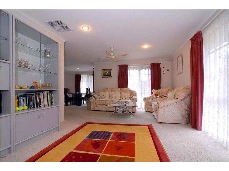 282 Belgrave Gembrook Road, Clematis VIC 3782