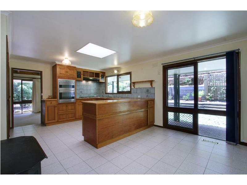10 Aclare Road, Cockatoo VIC 3781