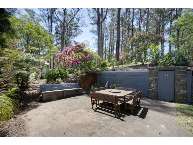 10 Aclare Road, Cockatoo VIC 3781