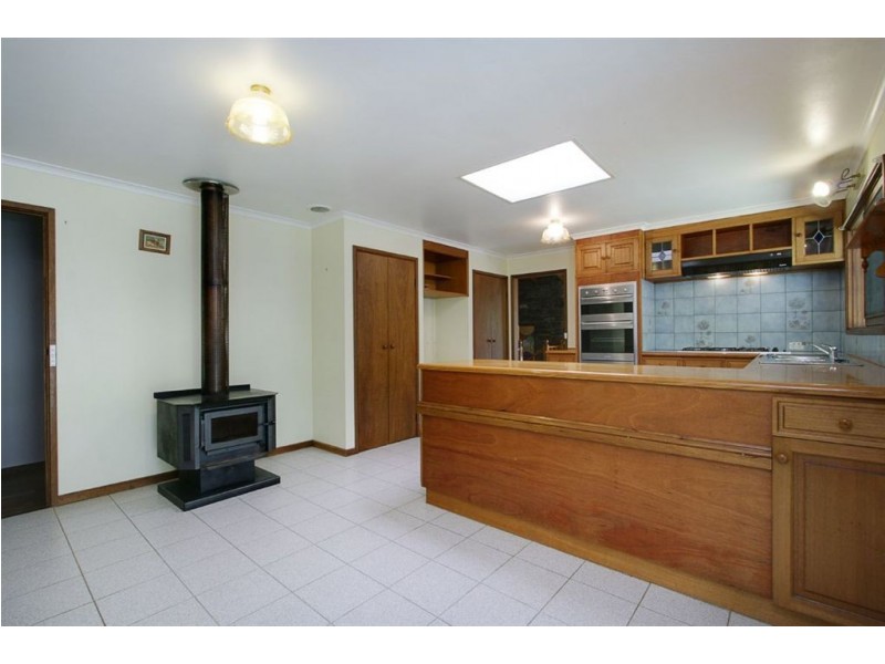 10 Aclare Road, Cockatoo VIC 3781