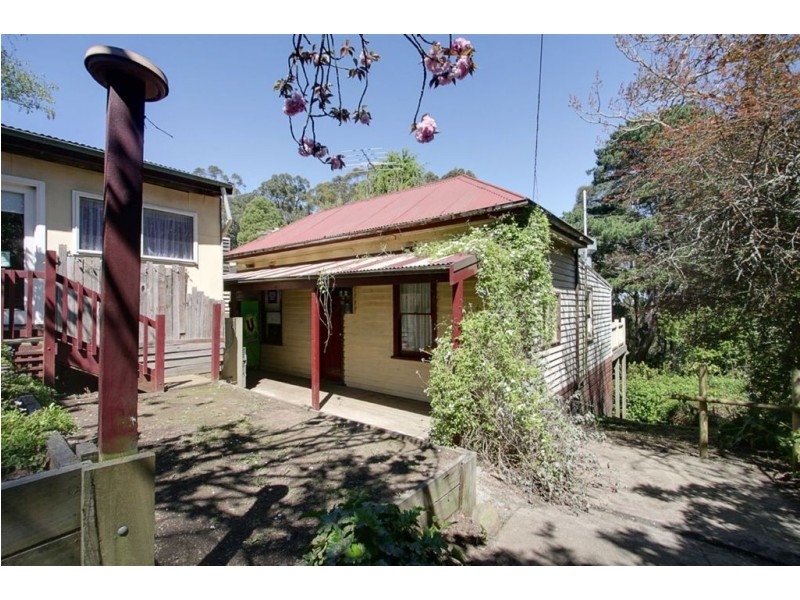288 Belgrave Gembrook Road, Clematis VIC 3782