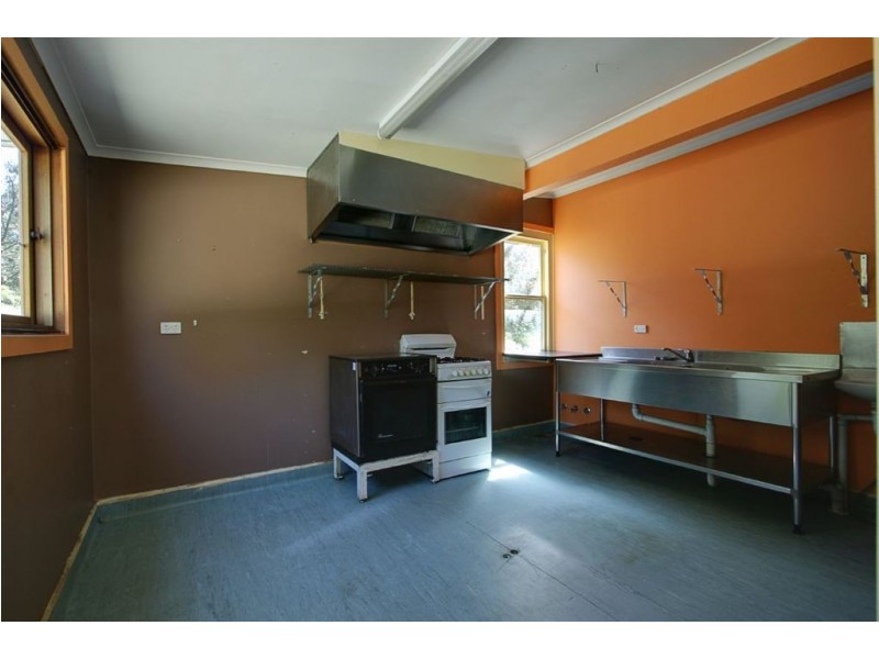 288 Belgrave Gembrook Road, Clematis VIC 3782