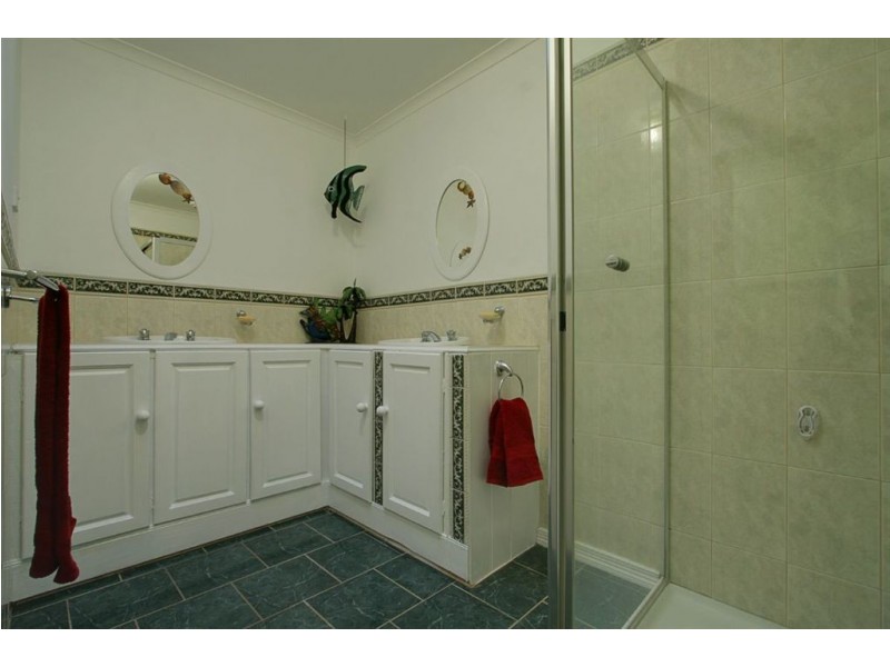 27 Westlands Road, Emerald VIC 3782