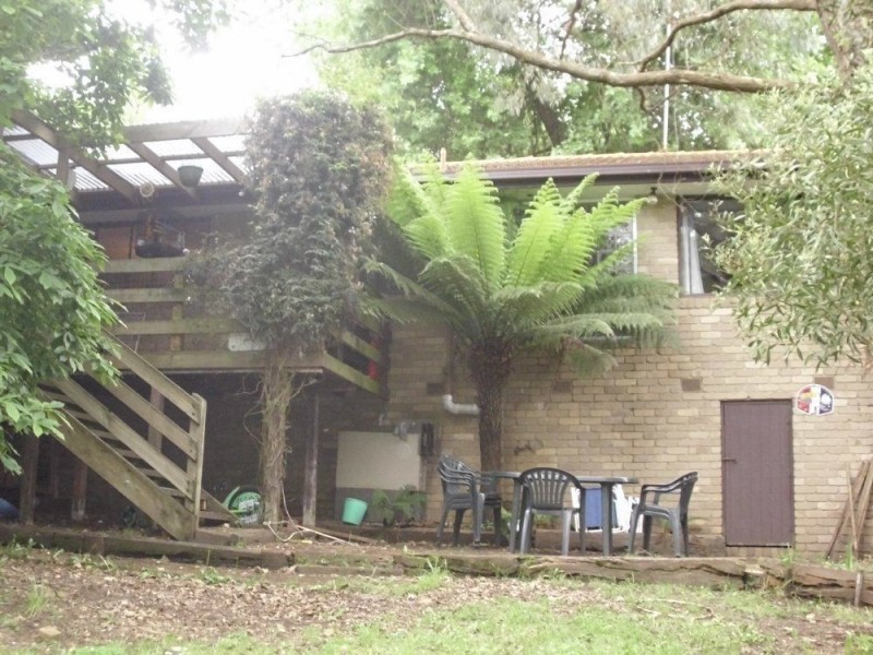 10 Emerald Lake Road, Emerald VIC 3782