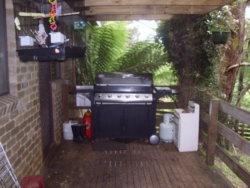 10 Emerald Lake Road, Emerald VIC 3782