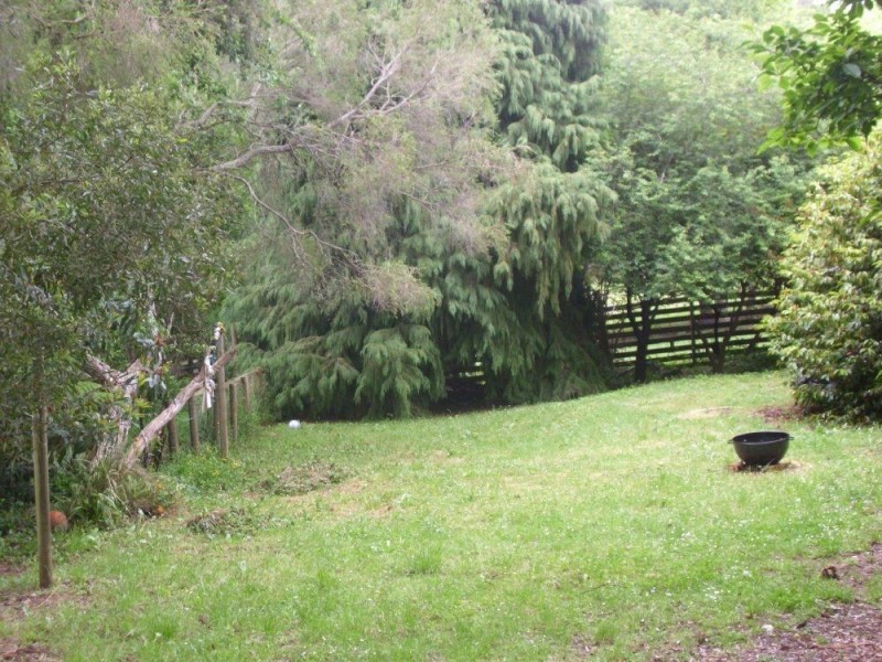 10 Emerald Lake Road, Emerald VIC 3782