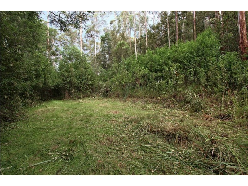 4 Pakenham Road, Cockatoo VIC 3781