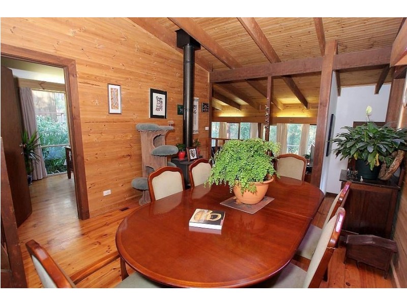 28 Old Monbulk Road, Belgrave VIC 3160