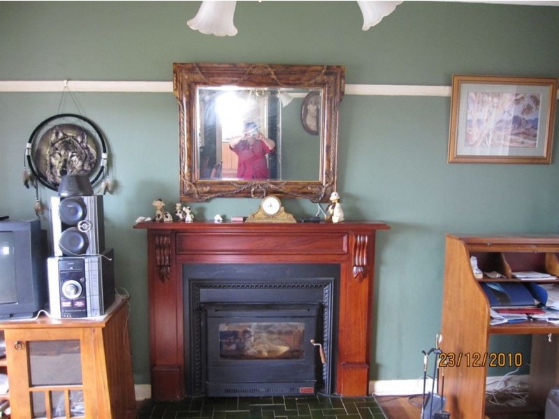 59 Main Street, Gembrook VIC 3783