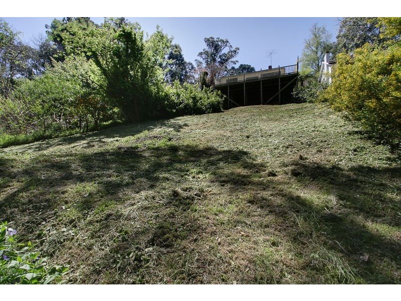 288 Belgrave Gembrook Rd, Clematis VIC 3782