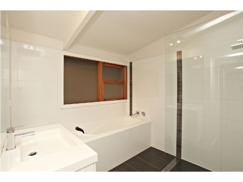 32 Nobelius Street, Emerald VIC 3782