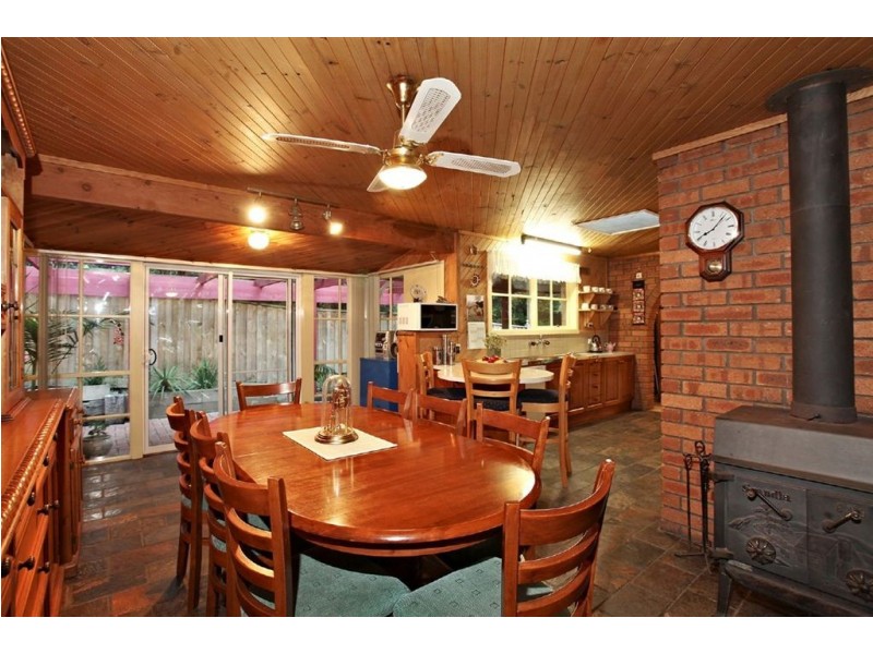 4 Nangana Street, Cockatoo VIC 3781