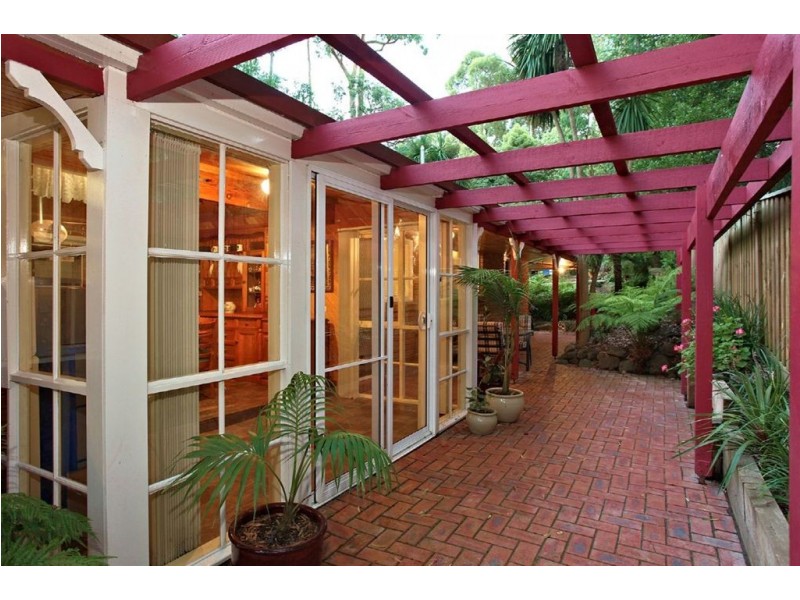 4 Nangana Street, Cockatoo VIC 3781