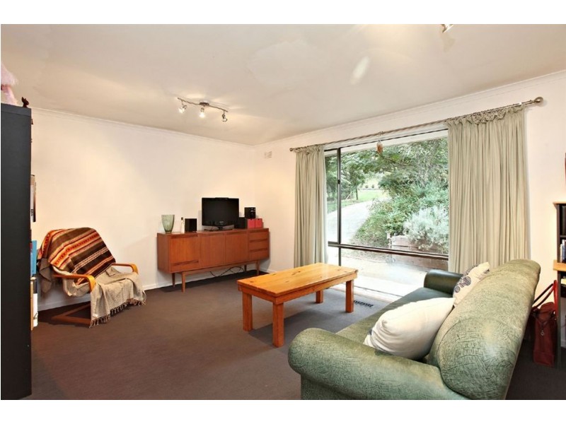 10 Waratah Way, Cockatoo VIC 3781
