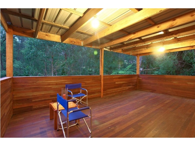 10 Waratah Way, Cockatoo VIC 3781