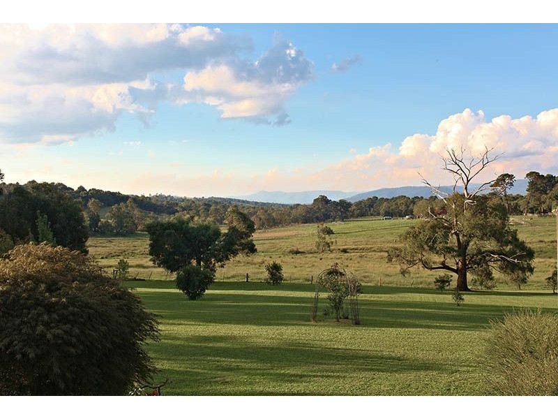 43-45 Kennedy Road, Macclesfield VIC 3782