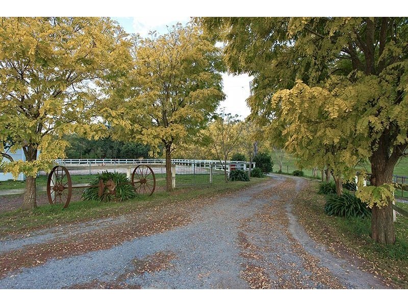 43-45 Kennedy Road, Macclesfield VIC 3782