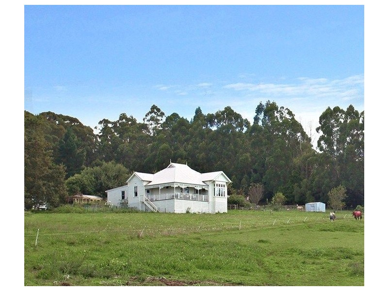 27 Tonimbuk Road, Gembrook VIC 3783