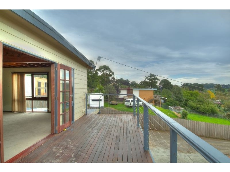 4 Heroes Ave, Gembrook VIC 3783